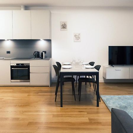 Comecasa Modern Terraced & Palestra Apartment Milán Exteriér fotografie