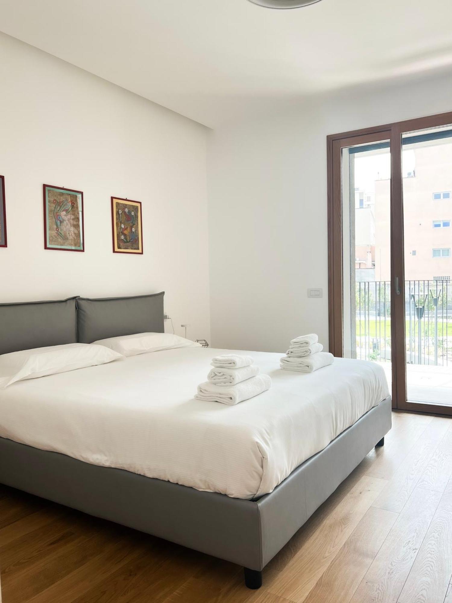 Comecasa Modern Terraced & Palestra Apartment Milán Exteriér fotografie