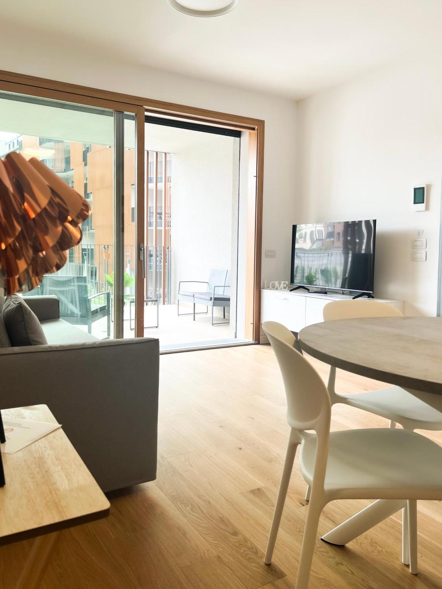 Comecasa Modern Terraced & Palestra Apartment Milán Exteriér fotografie